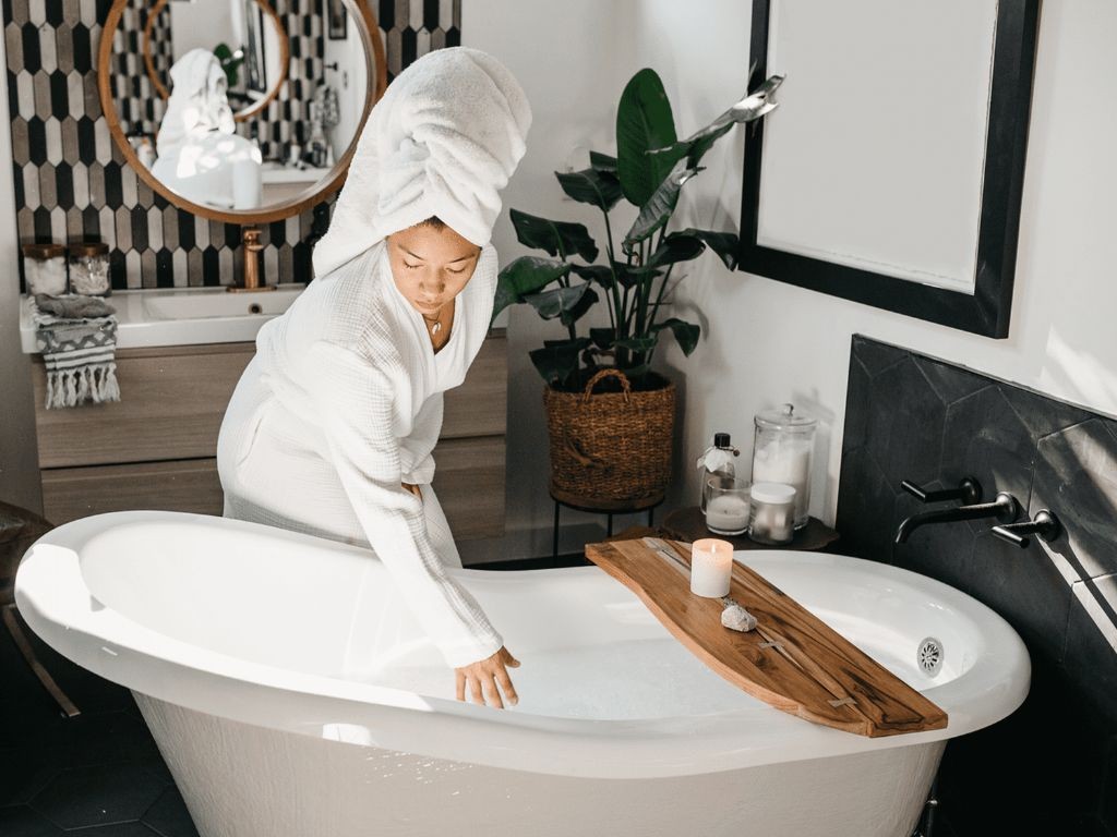 6 Easy Ways To Create A Relaxing Spa Day At Home